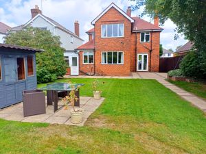 Photo 17- click for photo gallery